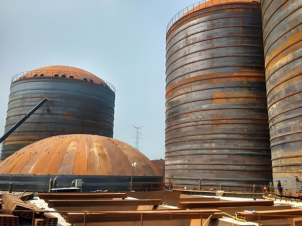 五湖渔场焦粉钢板仓